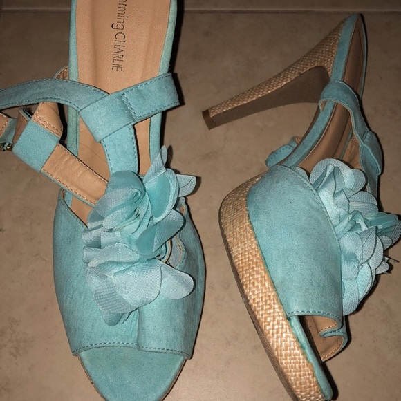 Tiffany Blue Teal Suede Platform Dress Heels - Picture 2 of 6